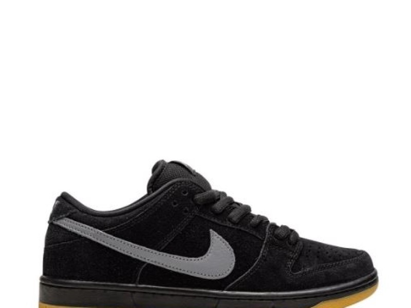 Nike SB Dunk Low verde con logo negro