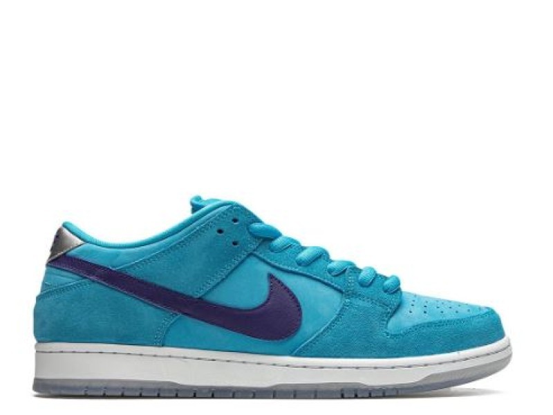 Nike SB Dunk Low verde con logo negro