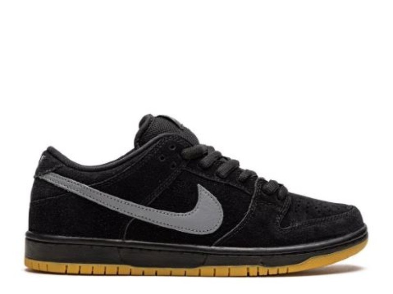 Nike SB Dunk Low blancas con negro y colores