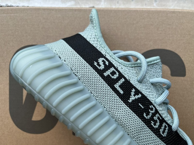 Adidas YEEZY 350 V2 Boost