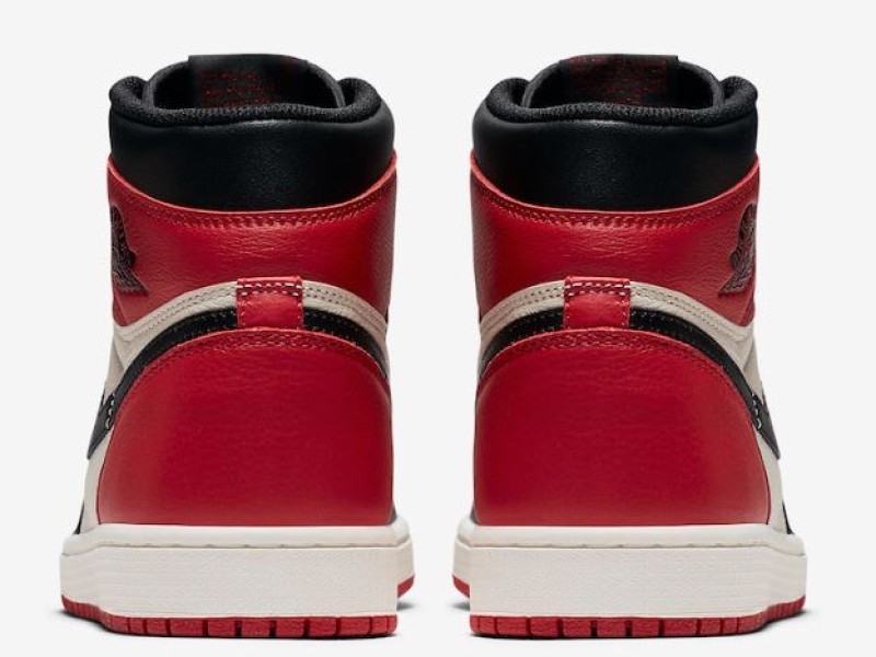 Nike Air Jordan 1 High Bred Toe