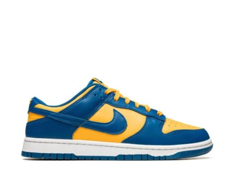 Nike SB Dunk Low burdeo con blanco
