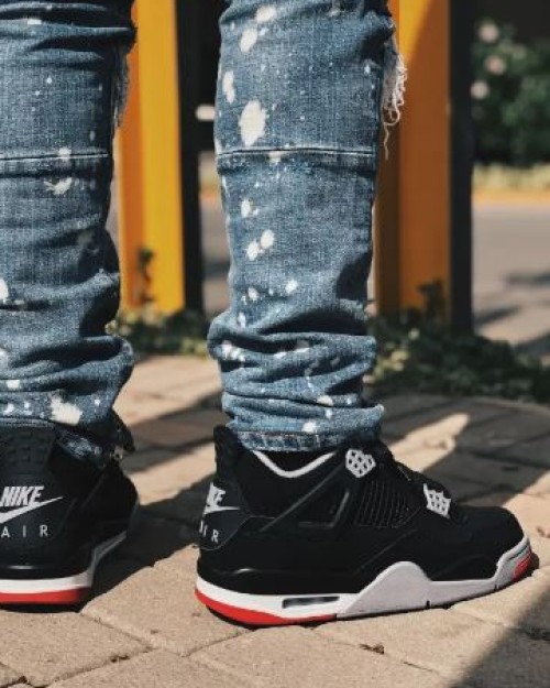Nike Air Jordan 4 Retro Bred