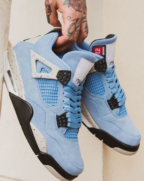 Nike Air Jordan 4 Retro University Blue