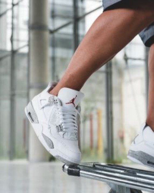 Nike Air Jordan 4 Retro White Oreo